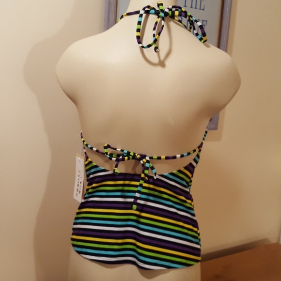 Reduced! Ocean Core Bamboo Island bathing suit top - Picture 4 of 8